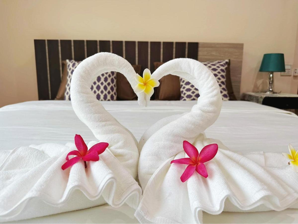 The Sun House Hotell HHQ Eksteriør bilde
