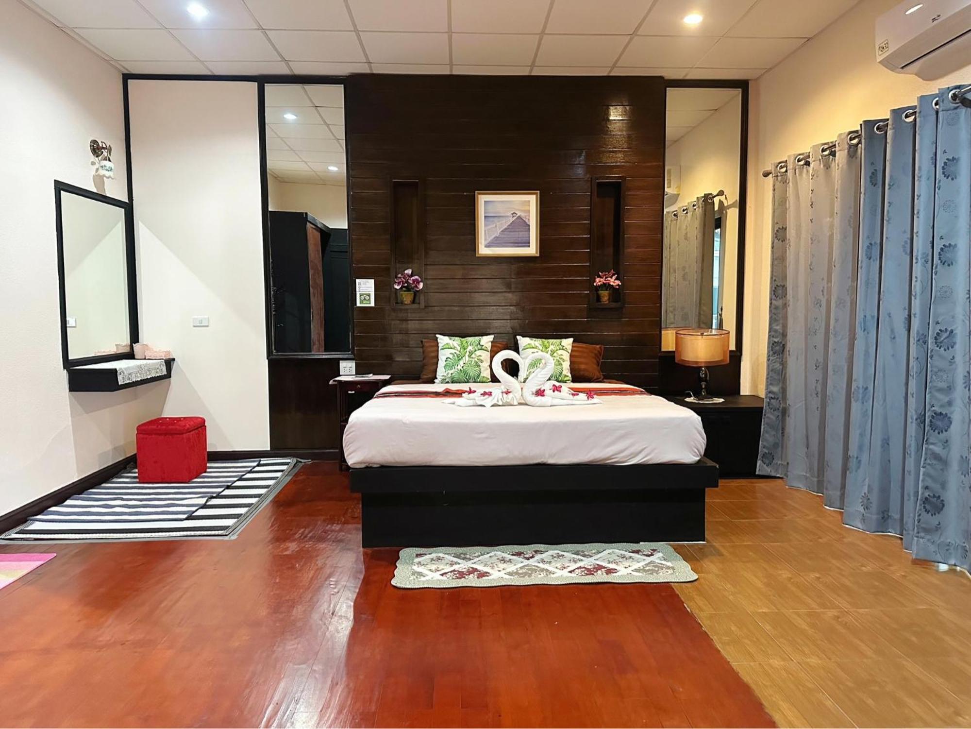 The Sun House Hotell HHQ Eksteriør bilde