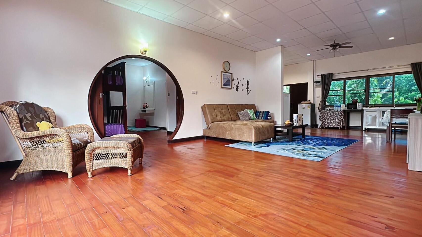 The Sun House Hotell HHQ Eksteriør bilde